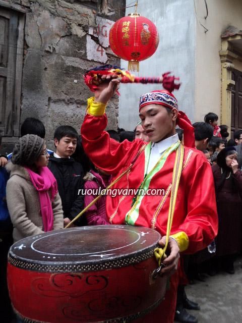 Tưng bừng lễ hội Thổ Hà