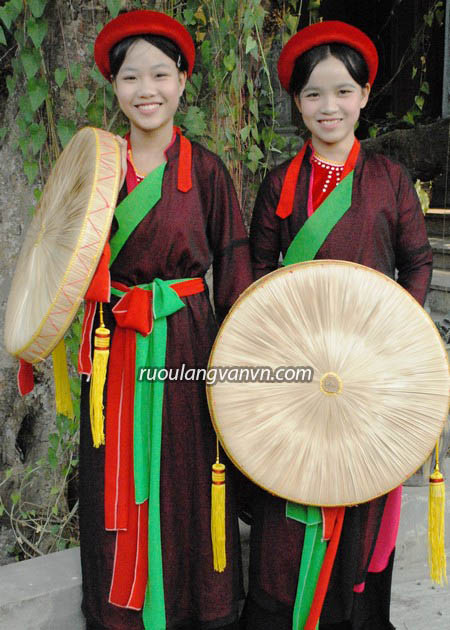 Tuổi thơ quan họ ở Làng Trung Đồng